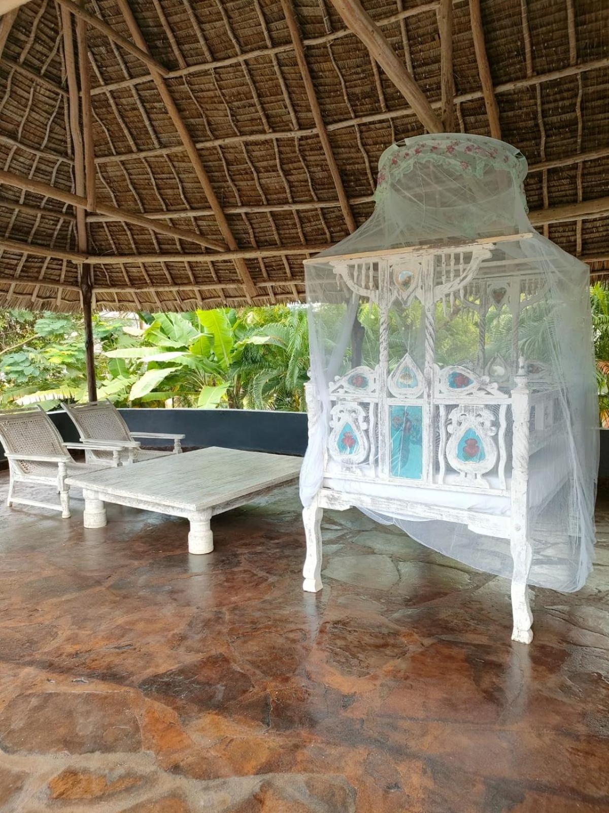 Apartamento White Nyumba Malindi Exterior foto