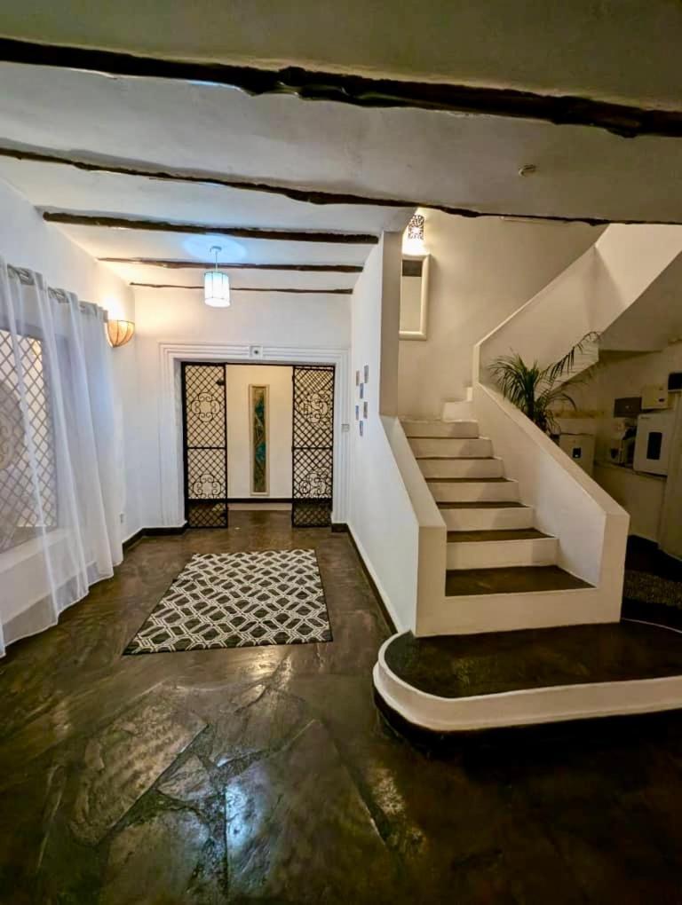 Apartamento White Nyumba Malindi Exterior foto