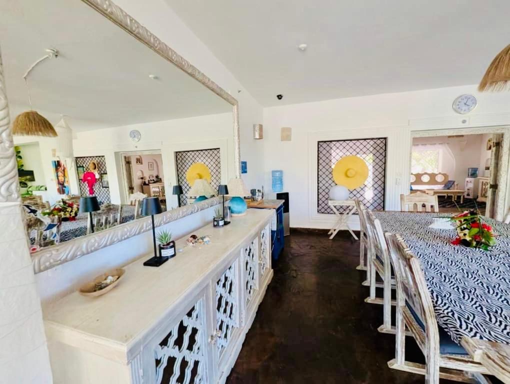Apartamento White Nyumba Malindi Exterior foto