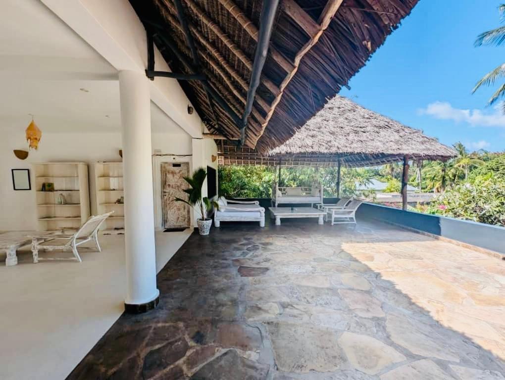 Apartamento White Nyumba Malindi Exterior foto