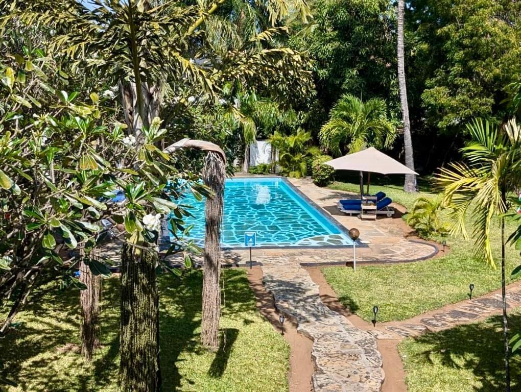 Apartamento White Nyumba Malindi Exterior foto