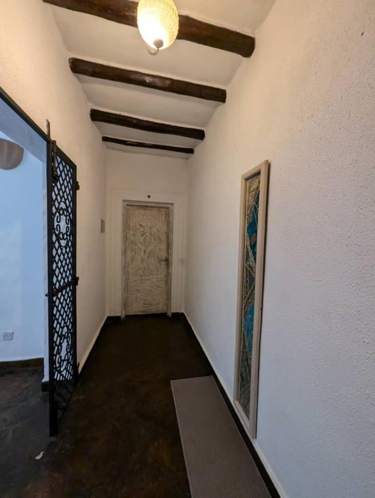 Apartamento White Nyumba Malindi Exterior foto